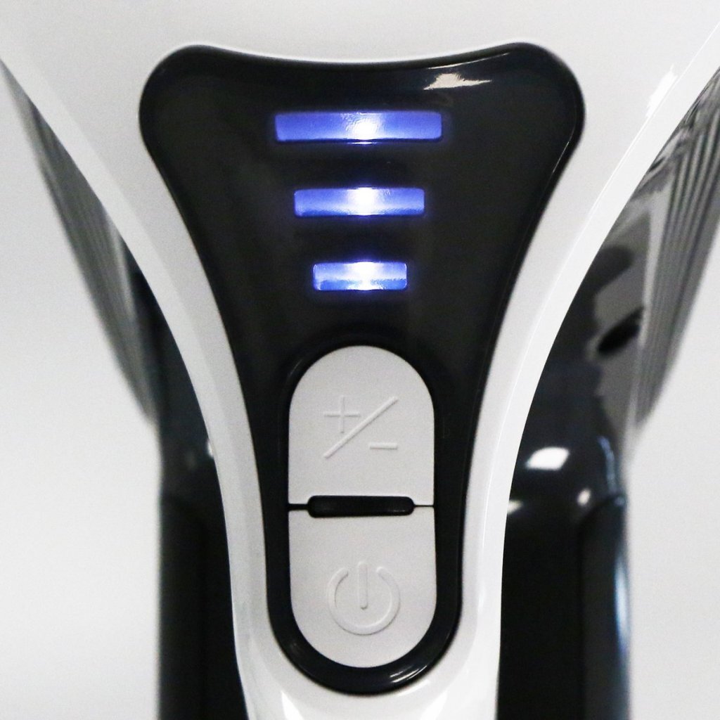 Emerio Uvc-130959 Steelstofzuiger Wit/Zwart/Rood